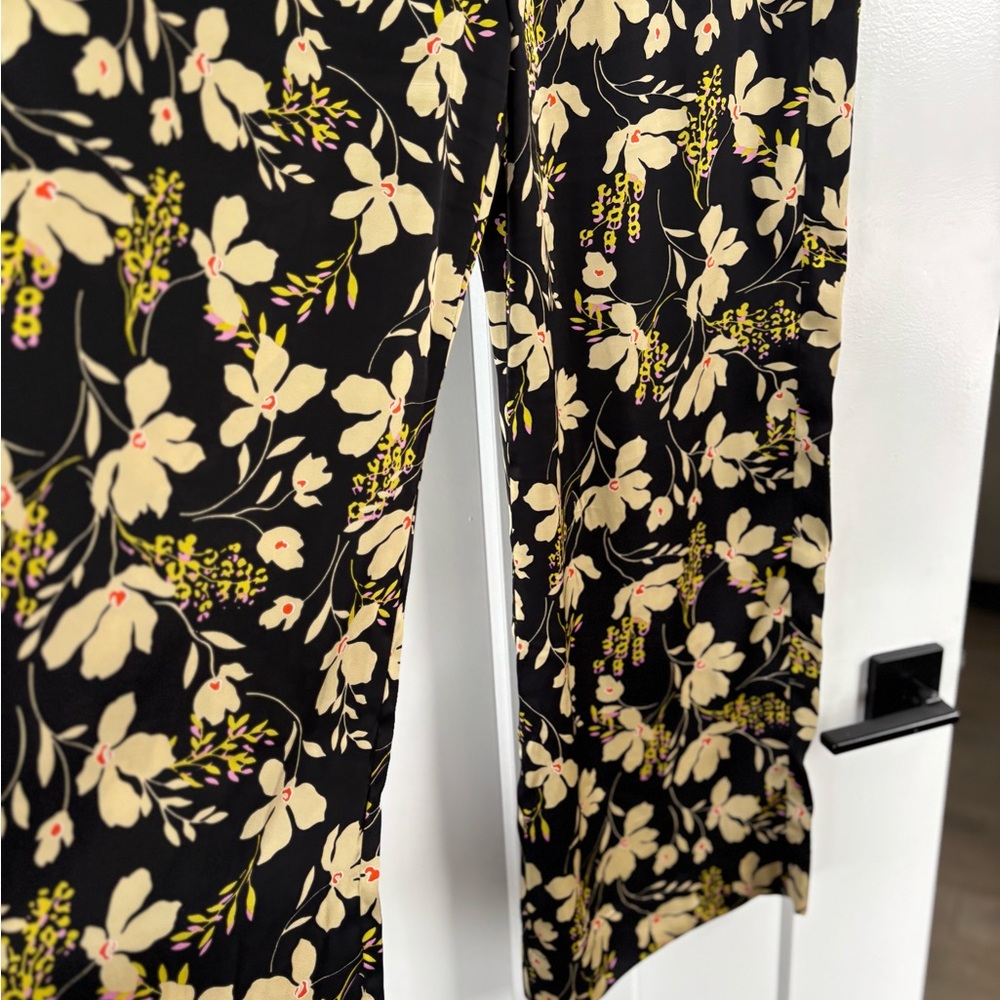 Cabi New Set Up Pants 6696 Black Floral Pull On Relaxed Fit High Waist Wide Leg - Picture 2 of 11